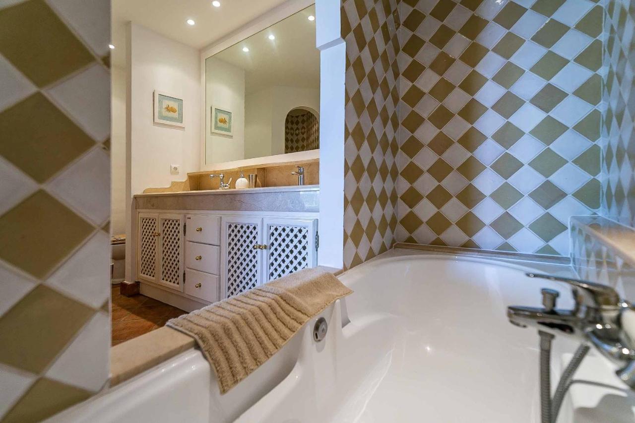 Sur Suites Miraflores Sitio de Calahonda Ngoại thất bức ảnh